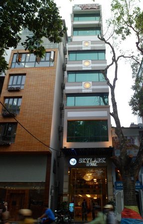 SKYLARK BOUTIQUE HOTEL