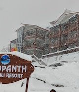 Satopanth The Auli resort