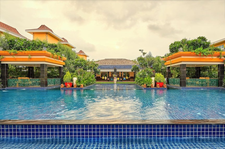 MAYFAIR Lake Resort, Atal Nagar, Raipur