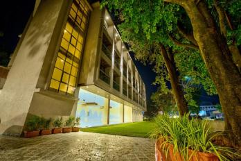 VANTAGE POINT HOTELS &amp; RESORTS