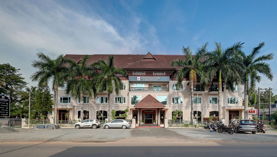kumarakom park resort