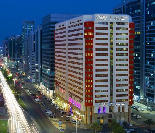 City Seasons Al Hamra Hotel